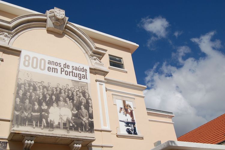 Exposição "800 anos de saúde em Portugal"